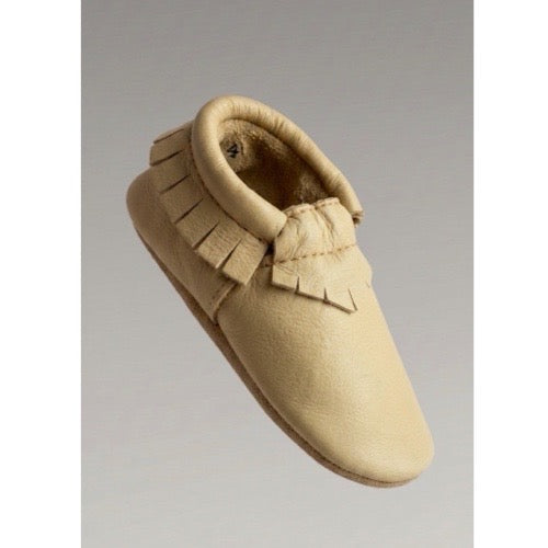 Classic fringe softsole vellies for infants- beige