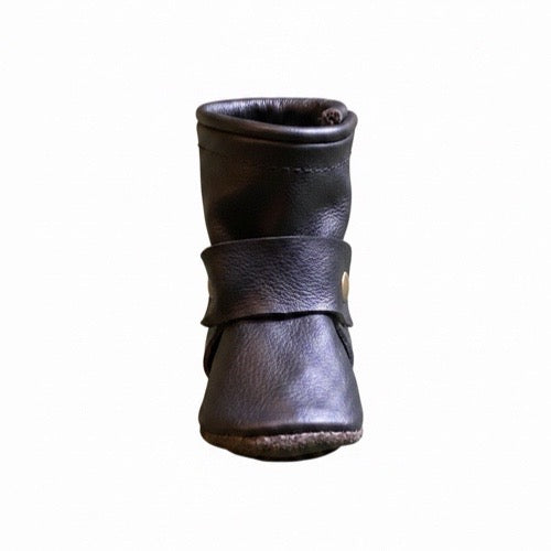 Softsole stud boot vellies for infants- black